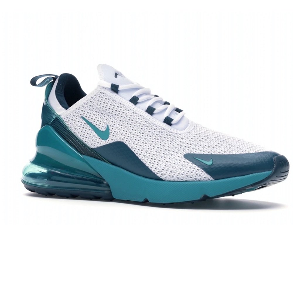 Nike Air Max 270